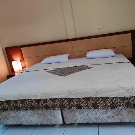 Villa Puri Royan Jimbaran-3